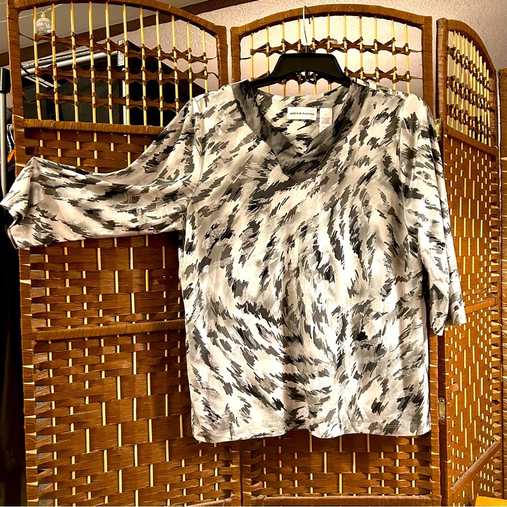 Alfred Dunner blouse size large